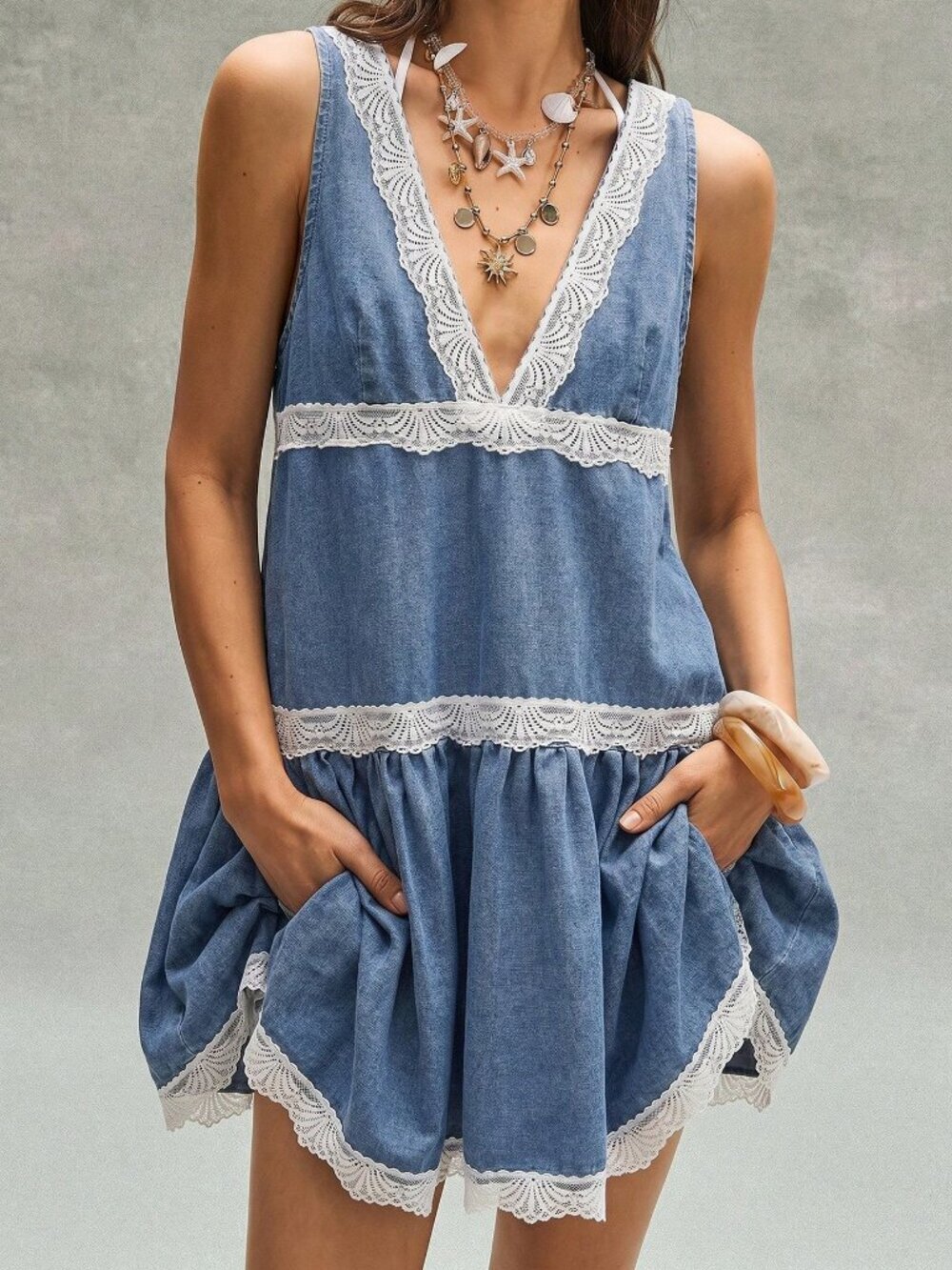 Light Wash Sleeveless Women's Cute Contrast Lace Trim Denim Dress